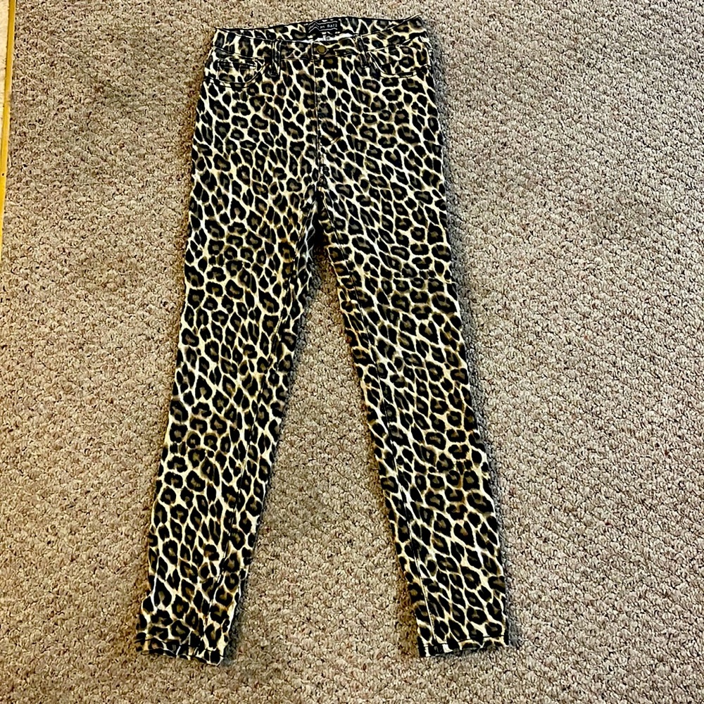 Cheetah High waisted jeans